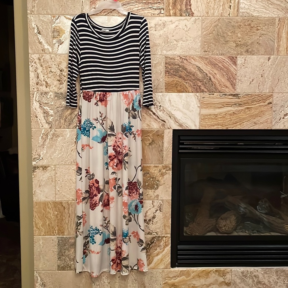 EGS LONG DRESS
